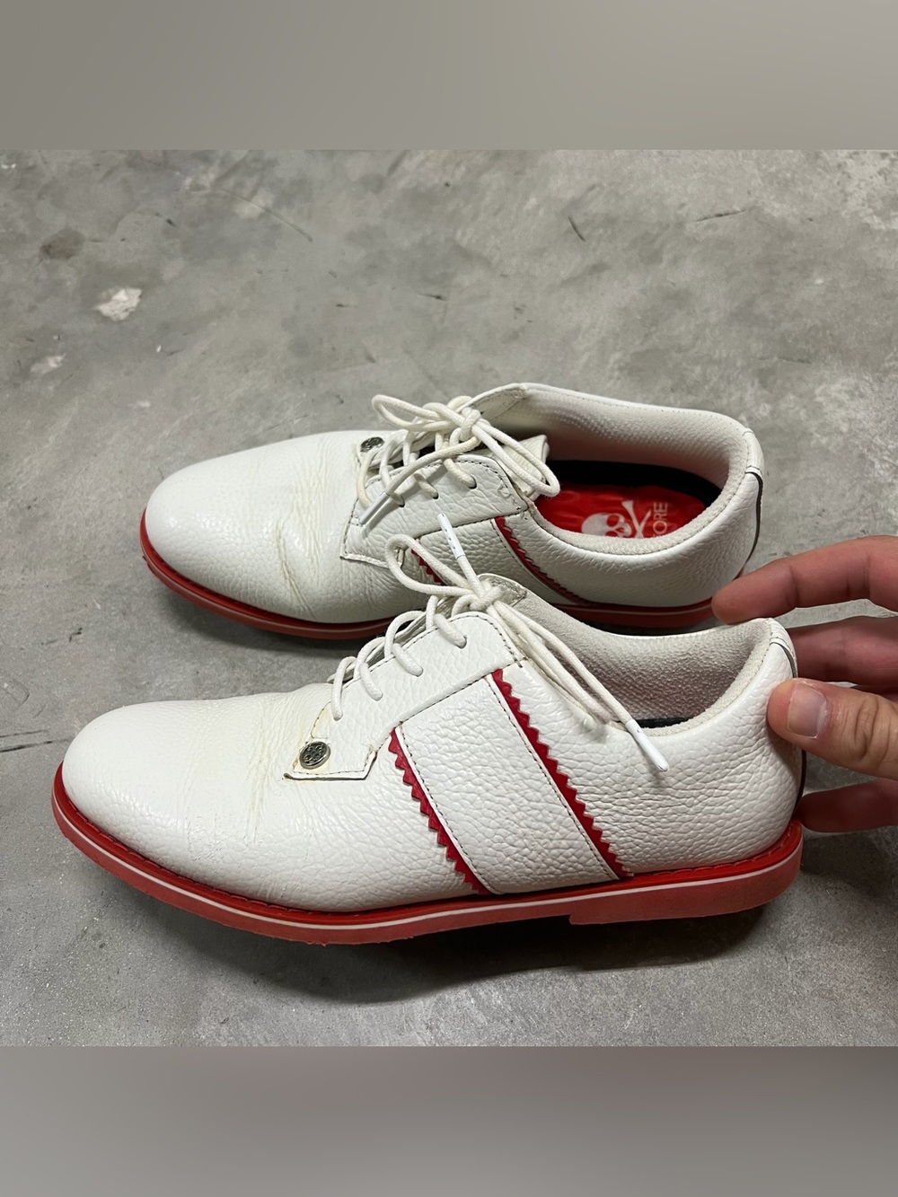 G/FORE G4LS22EF15 Golf Shoes Womens Size 7 White Red Leather Spikes Golf